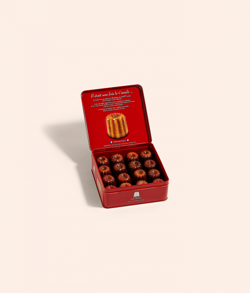 Boîte métal & 16 canelés moyens