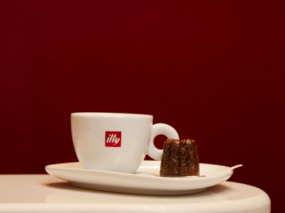 Canelés de Bordeaux et boissons chaudes : le duo parfait pour l’automne